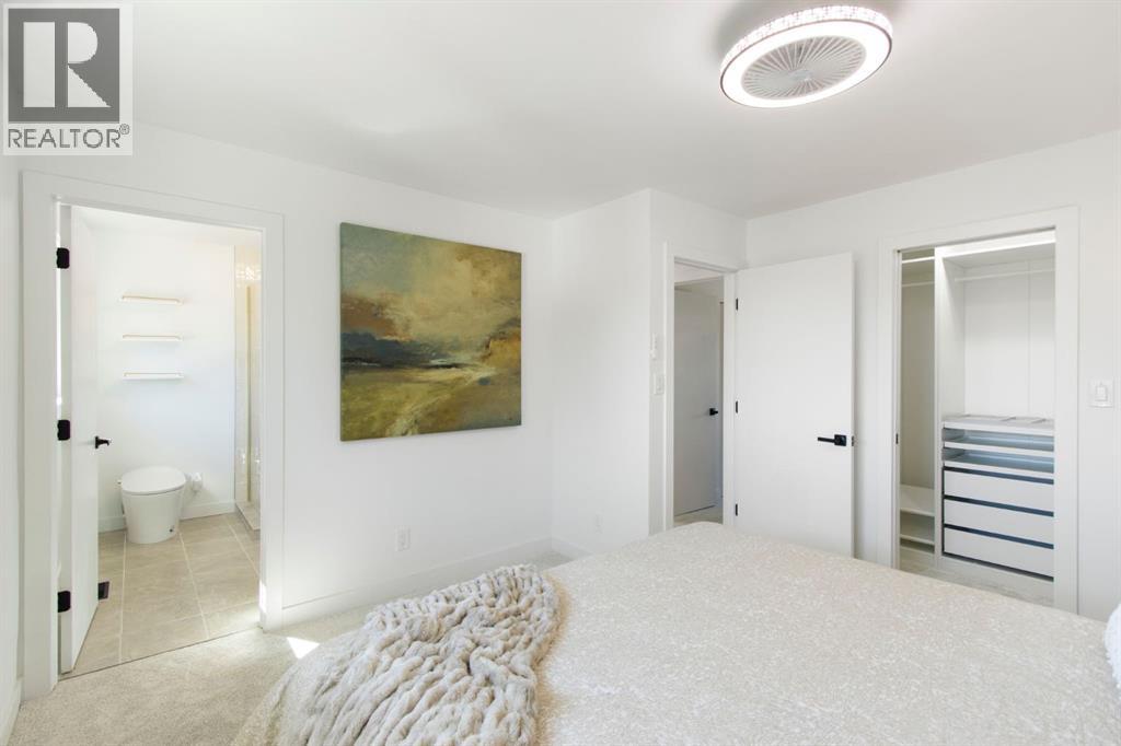 472 Cedarille Crescent Sw, Calgary, Alberta  T2W 2H7 - Photo 26 - A2271532