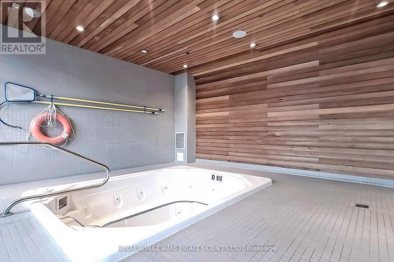 326 - 8 Mercer Street, Toronto, Ontario  M5V 0C4 - Photo 25 - C12565026