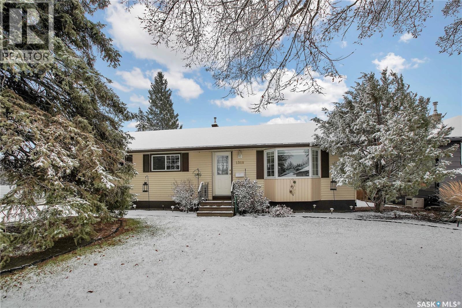 1310 McLorg STREET, Saskatoon, Saskatchewan