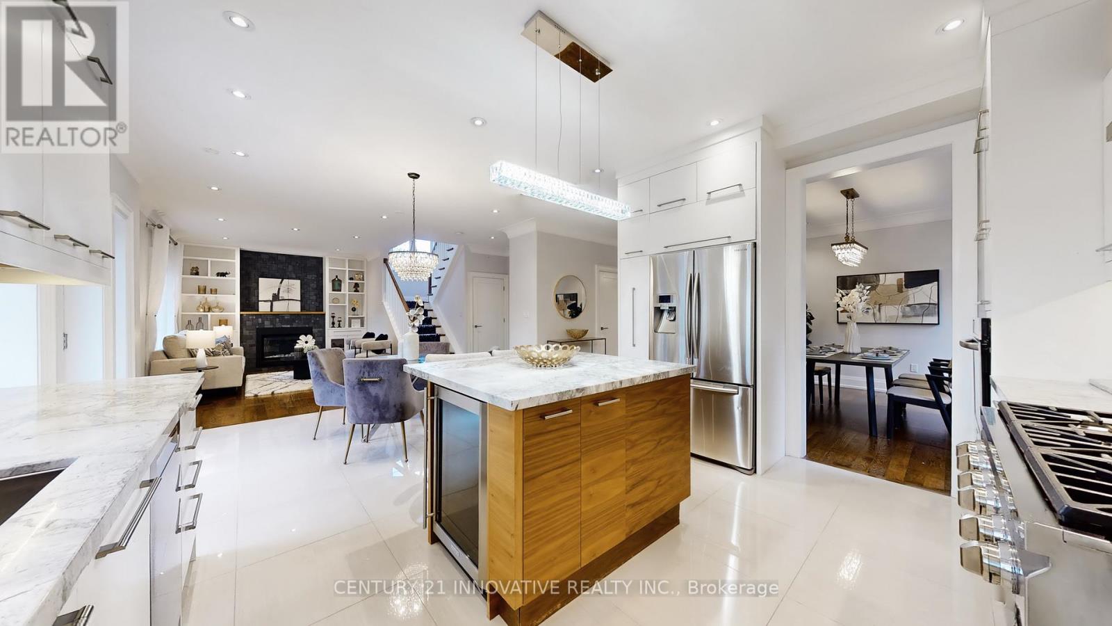 1 Dustan Crescent, Toronto, Ontario  M4J 4G4 - Photo 13 - E12508890