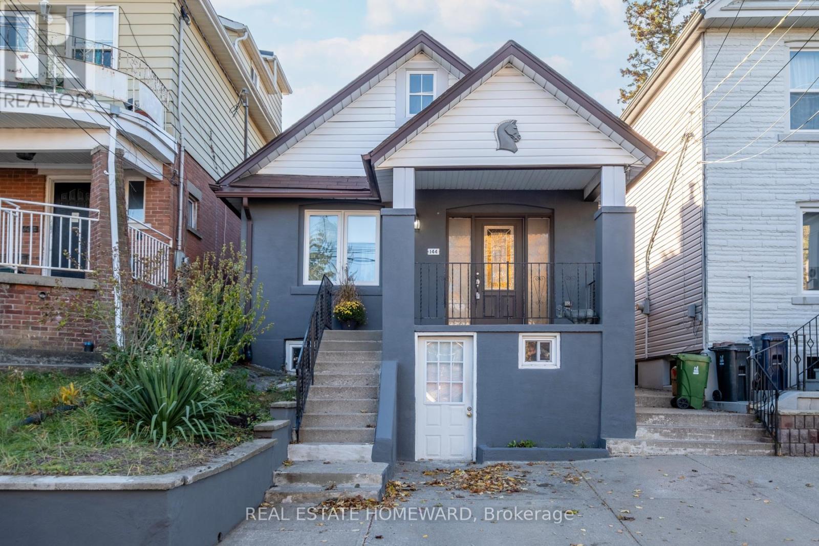 144 Westlake Avenue, Toronto, Ontario  M4C 4R9 - Photo 26 - E12513298