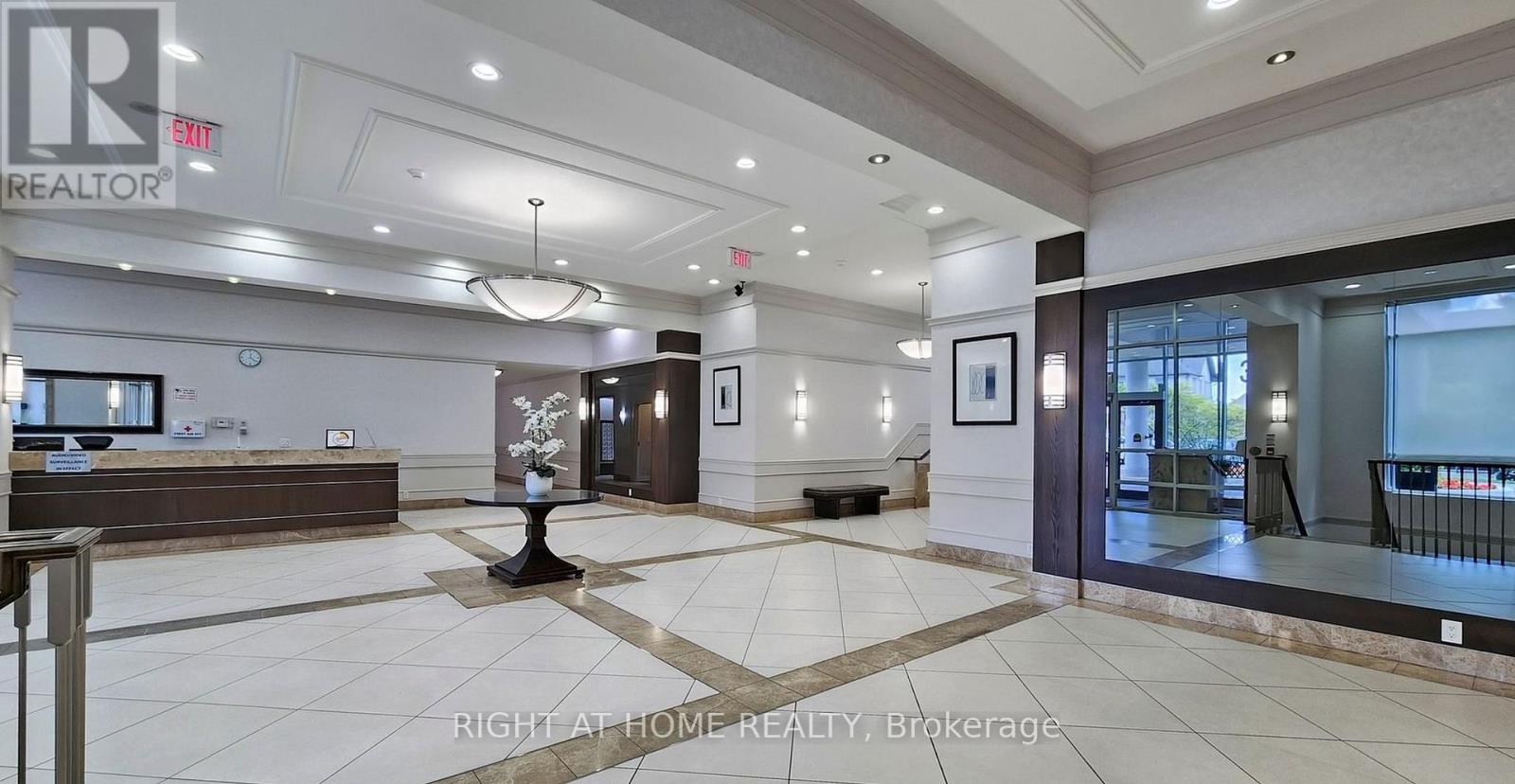 804 - 20 North Park Road, Vaughan, Ontario  L4J 0G7 - Photo 4 - N12565062