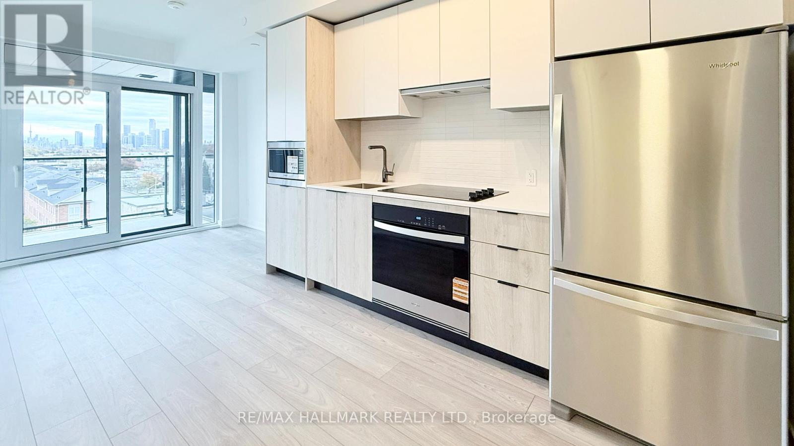 510 - 1007 THE QUEENSWAY, Toronto, Ontario