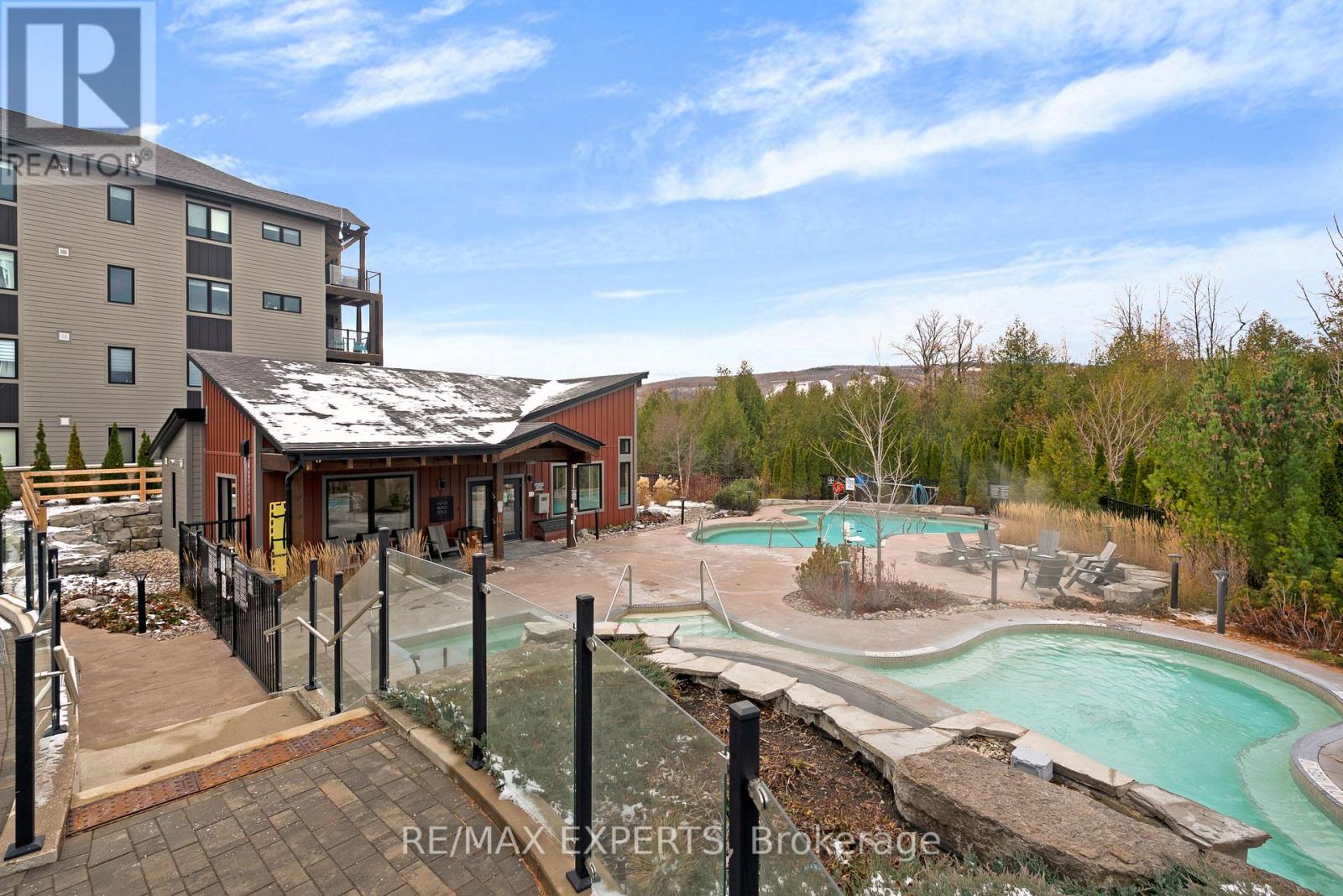 101 - 22 Beckwith Lane, Blue Mountains, Ontario  L9Y 3B6 - Photo 40 - X12565054