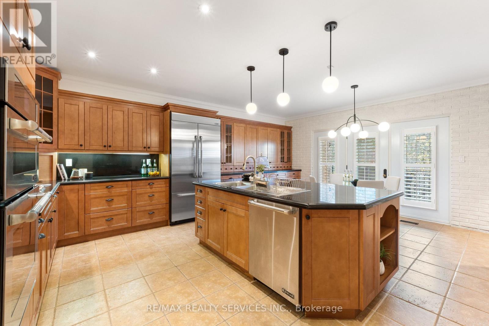 546 Conservation Drive, Brampton, Ontario  L6Z 0B8 - Photo 12 - W12564938