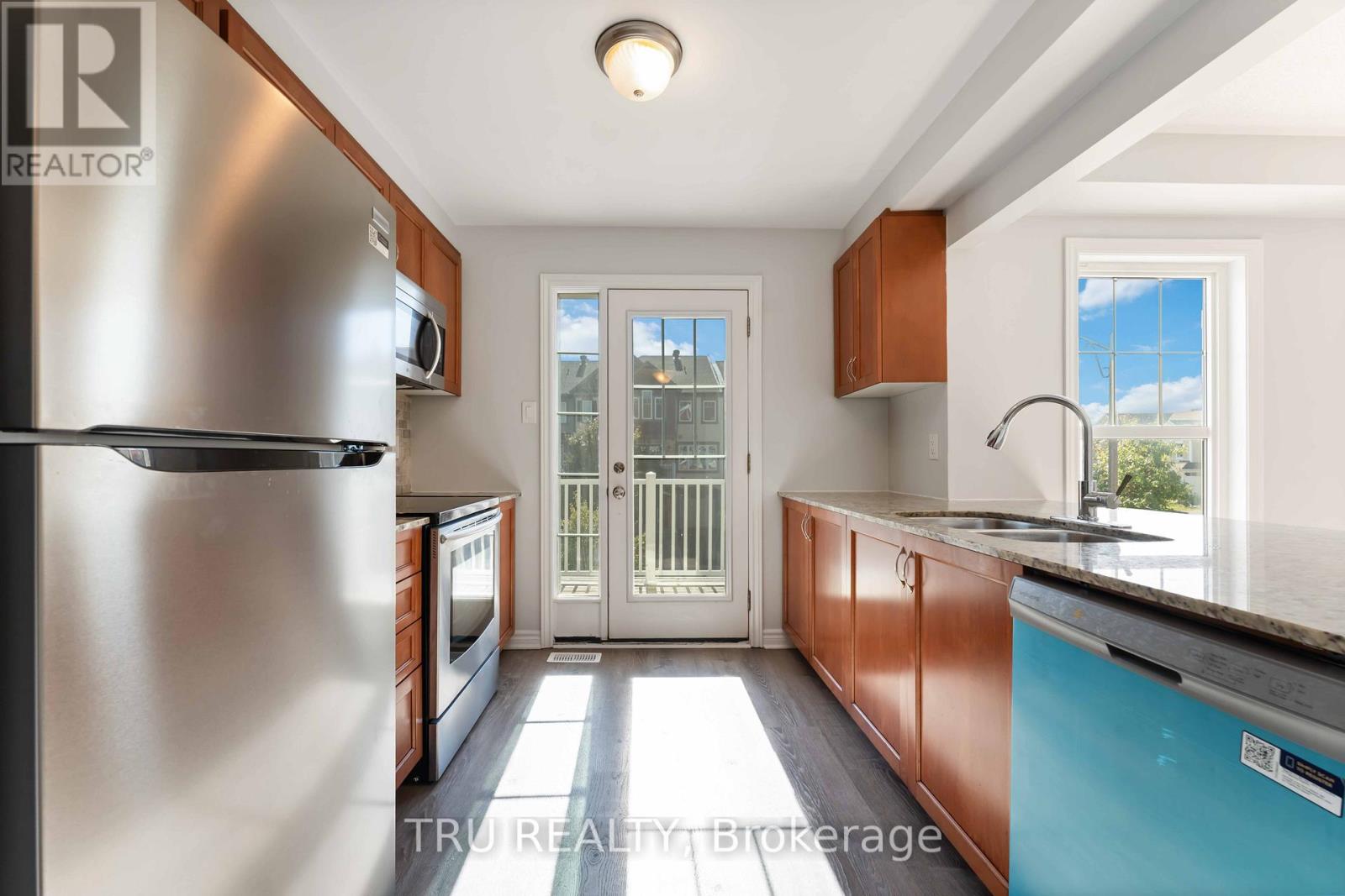 544 Snow Goose Street, Ottawa, Ontario  K2J 6C7 - Photo 15 - X12445628