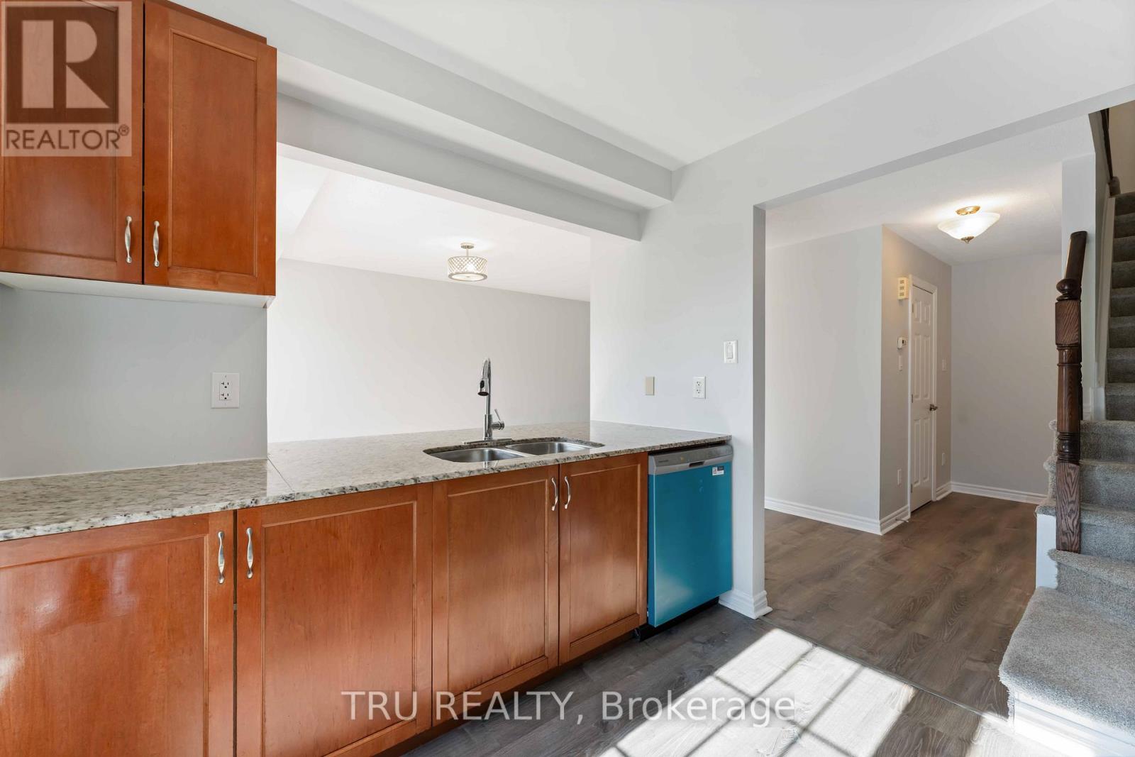 544 Snow Goose Street, Ottawa, Ontario  K2J 6C7 - Photo 17 - X12445628