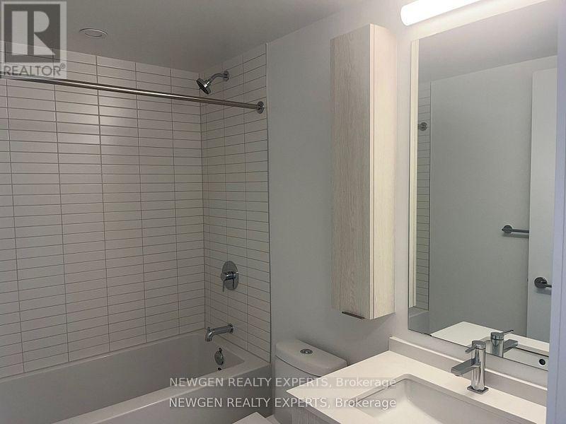 1305 - 86 Dundas Street E, Mississauga, Ontario  L5A 1W4 - Photo 14 - W12565074