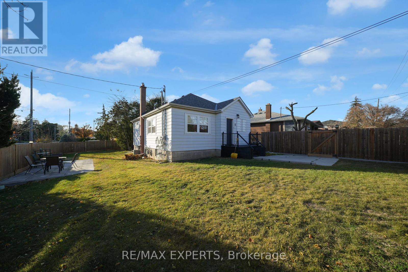 4 Larchmere Avenue, Toronto, Ontario  M9L 2N1 - Photo 2 - W12565078