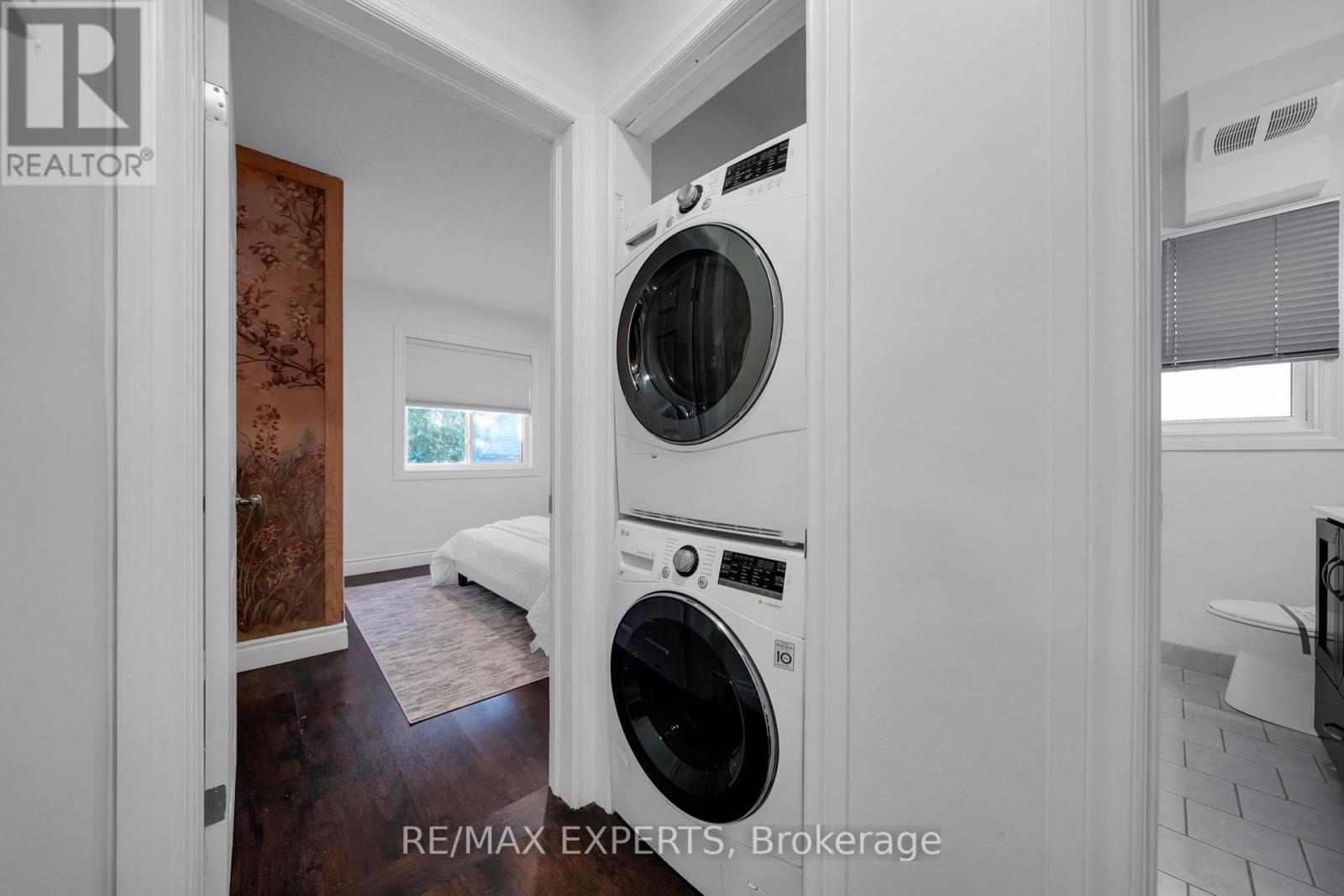 4 Larchmere Avenue, Toronto, Ontario  M9L 2N1 - Photo 25 - W12565078