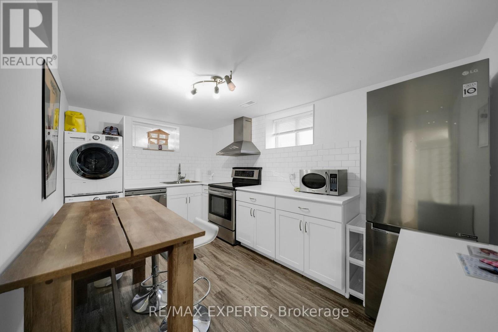 4 Larchmere Avenue, Toronto, Ontario  M9L 2N1 - Photo 34 - W12565078