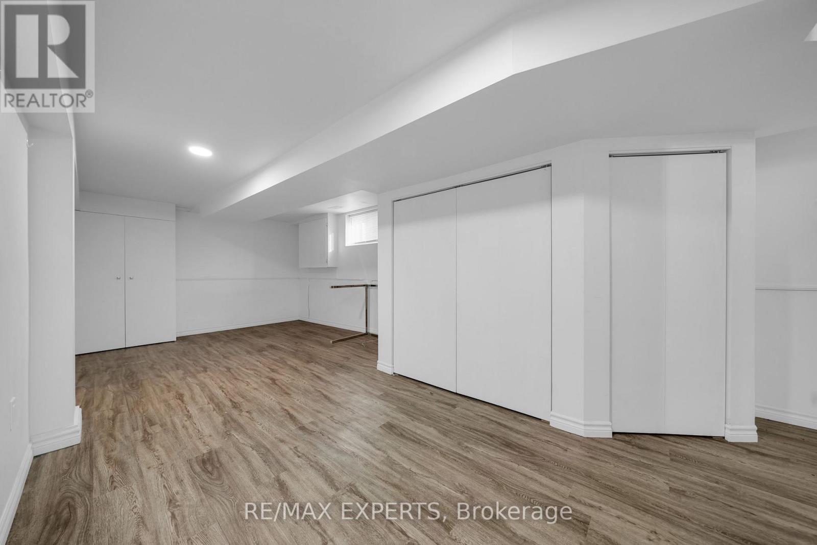 4 Larchmere Avenue, Toronto, Ontario  M9L 2N1 - Photo 40 - W12565078