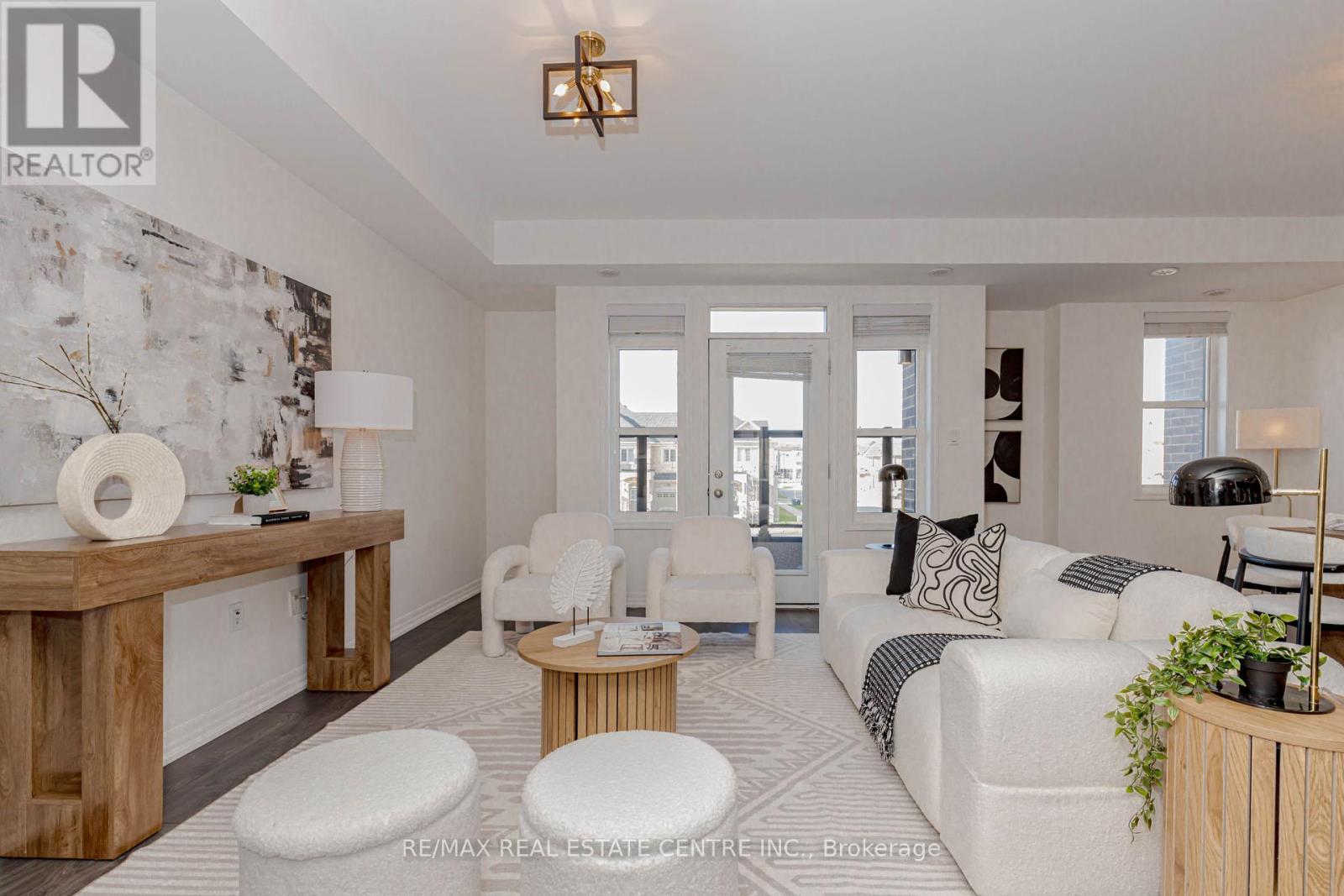 112 Burnhamthorpe Road E, Oakville, Ontario  L6H 0X8 - Photo 15 - W12565088