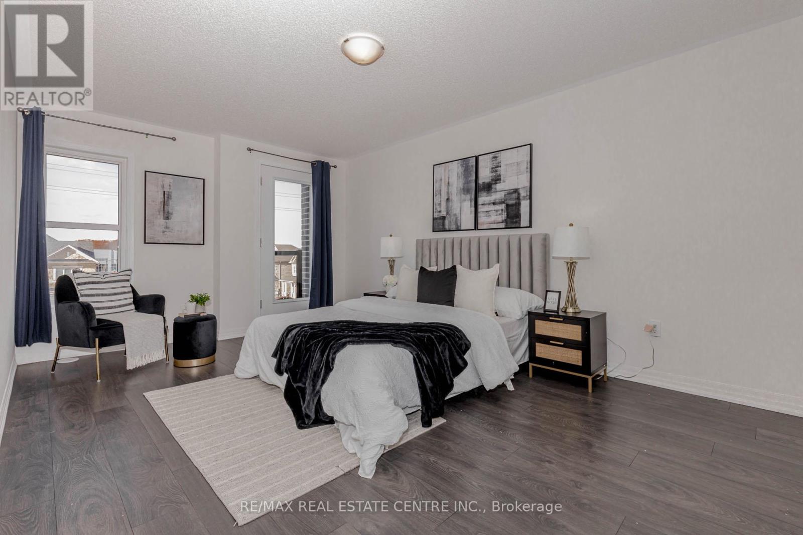 112 Burnhamthorpe Road E, Oakville, Ontario  L6H 0X8 - Photo 26 - W12565088