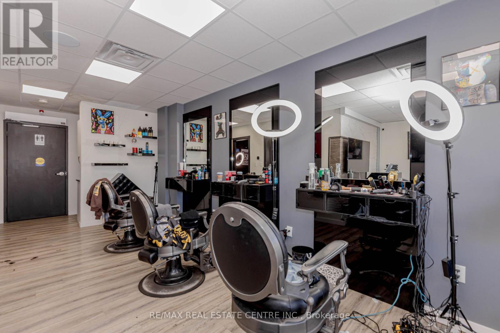 112 Burnhamthorpe Road E, Oakville, Ontario  L6H 0X8 - Photo 36 - W12565088