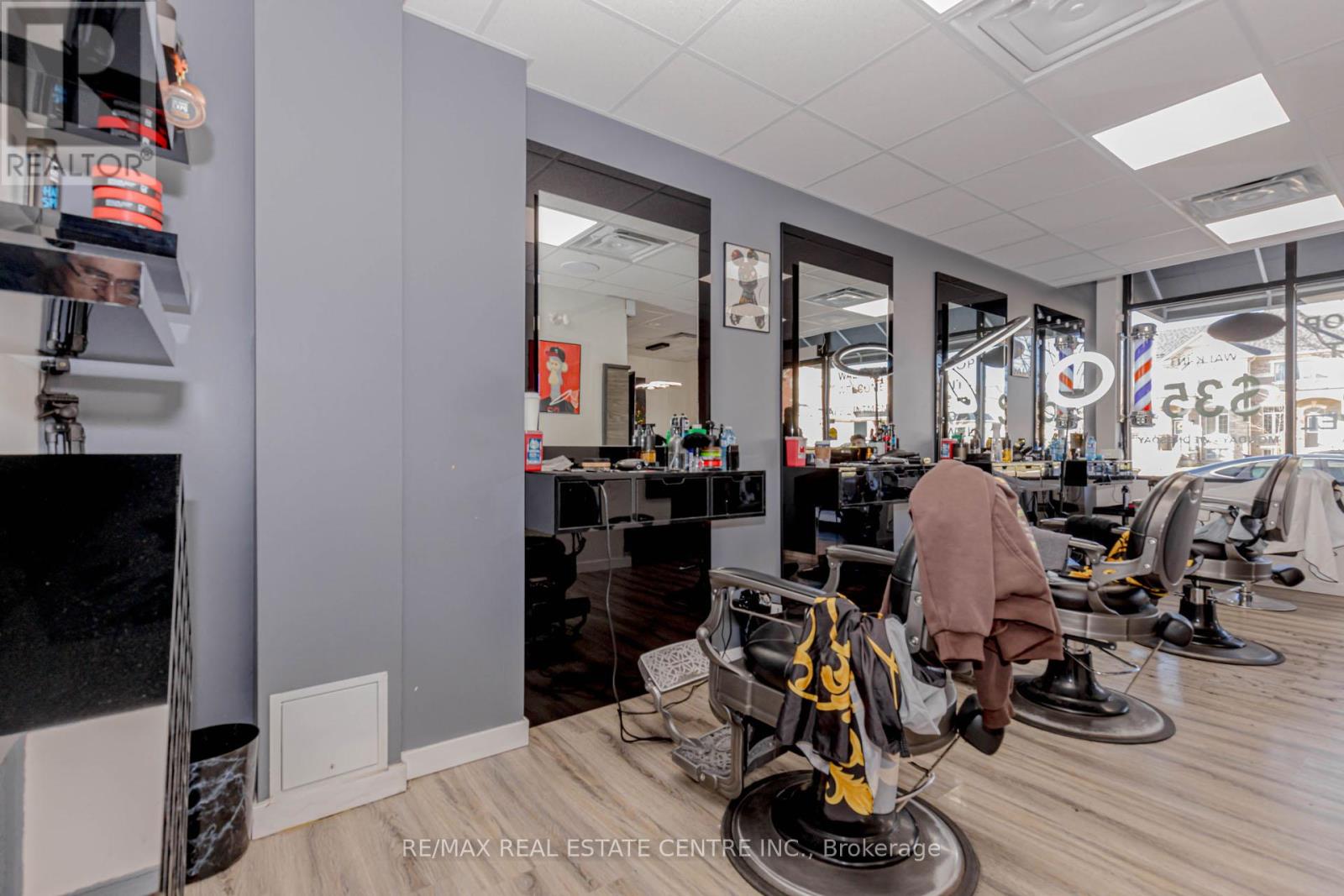 112 Burnhamthorpe Road E, Oakville, Ontario  L6H 0X8 - Photo 38 - W12565088