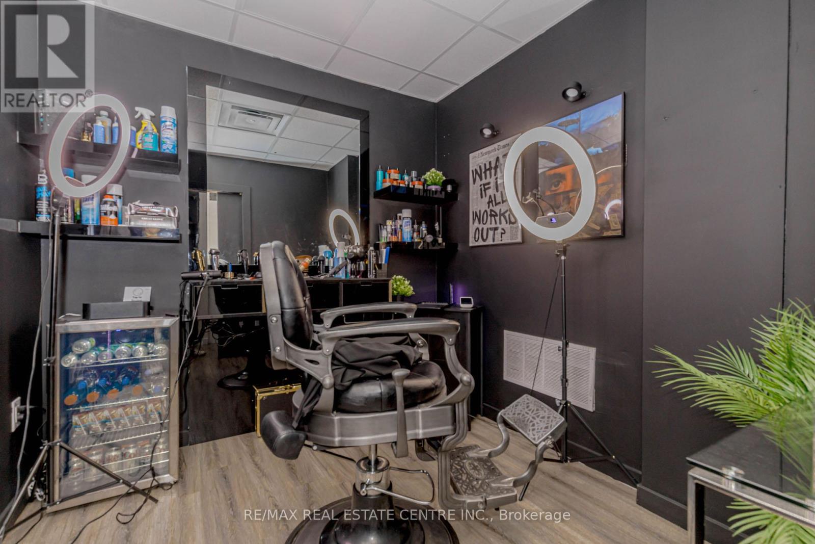 112 Burnhamthorpe Road E, Oakville, Ontario  L6H 0X8 - Photo 39 - W12565088