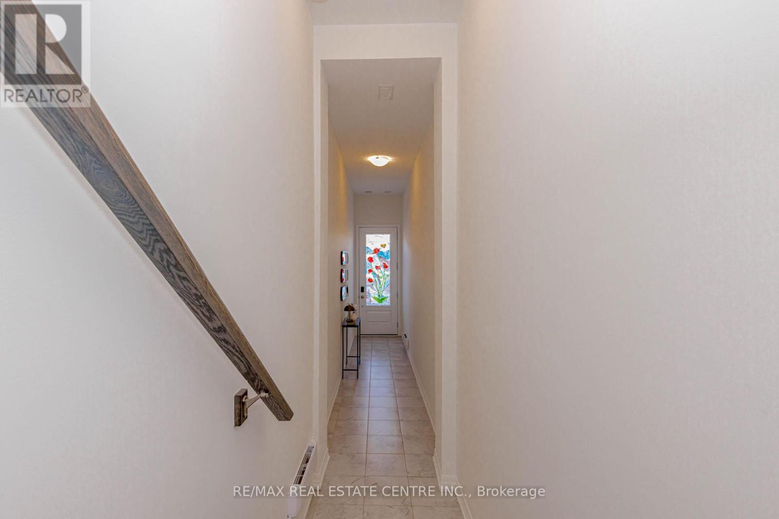 112 Burnhamthorpe Road E, Oakville, Ontario  L6H 0X8 - Photo 8 - W12565088