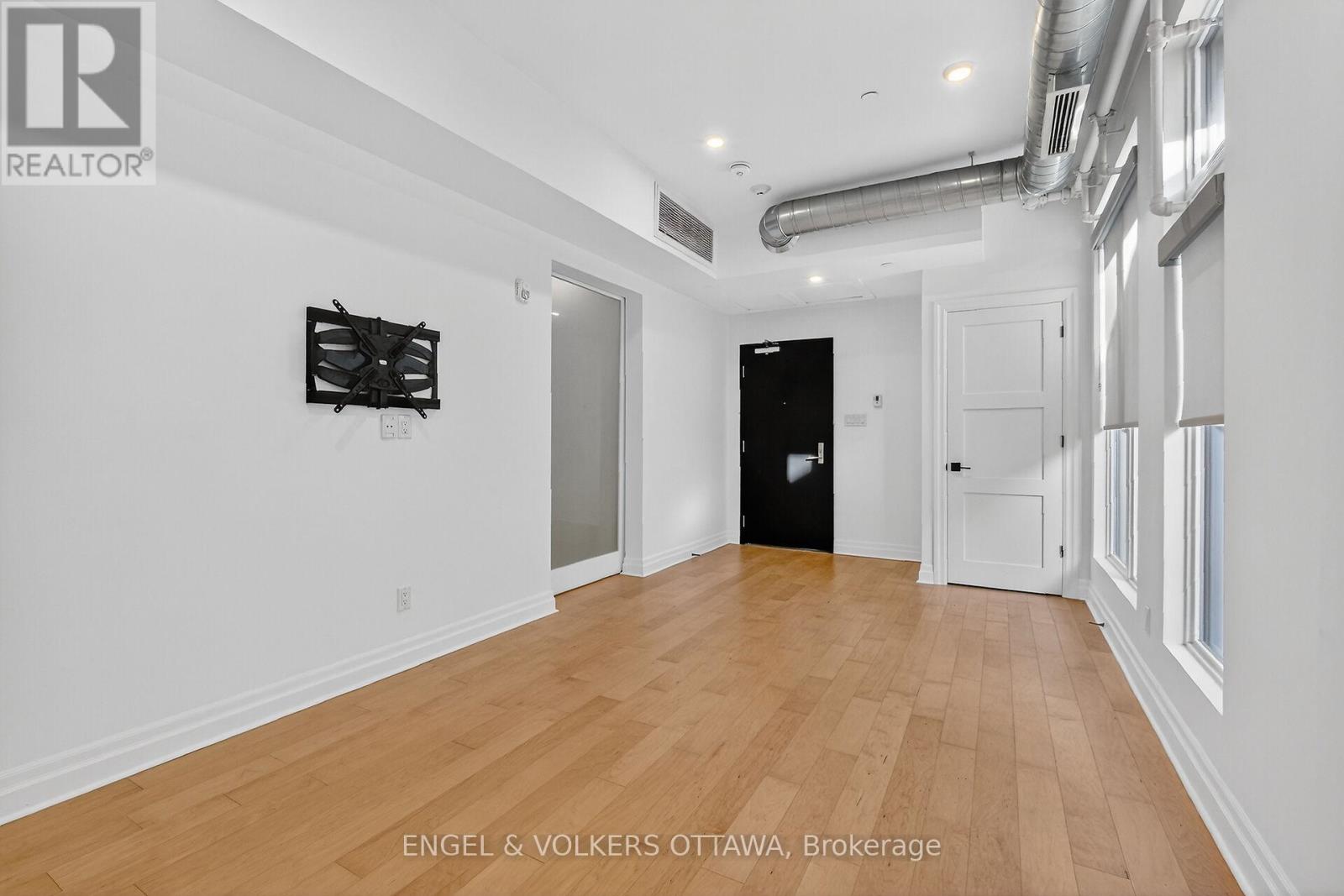 105 - 101 Pinhey Street, Ottawa, Ontario K1Y 1T7 - Photo 21 - X12565120