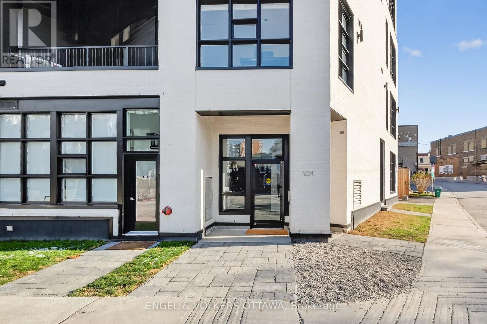 105 - 101 Pinhey Street, Ottawa, Ontario K1Y 1T7 - Photo 3 - X12565120