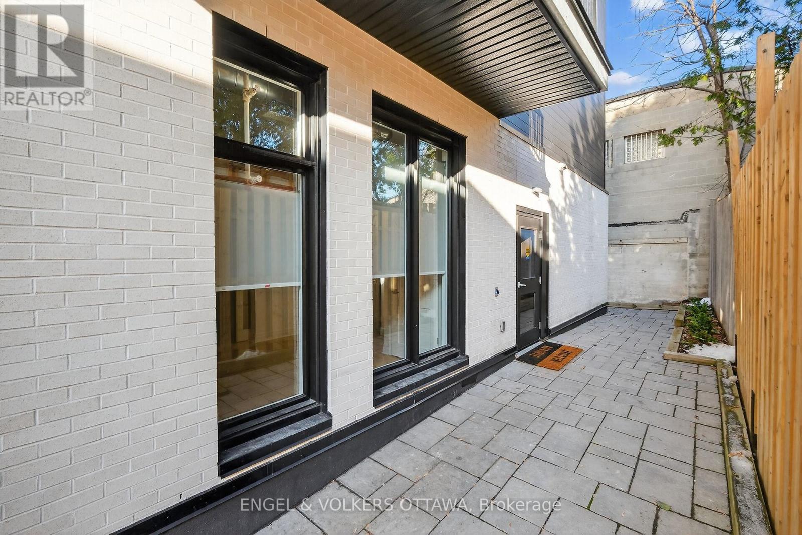 105 - 101 Pinhey Street, Ottawa, Ontario K1Y 1T7 - Photo 36 - X12565120