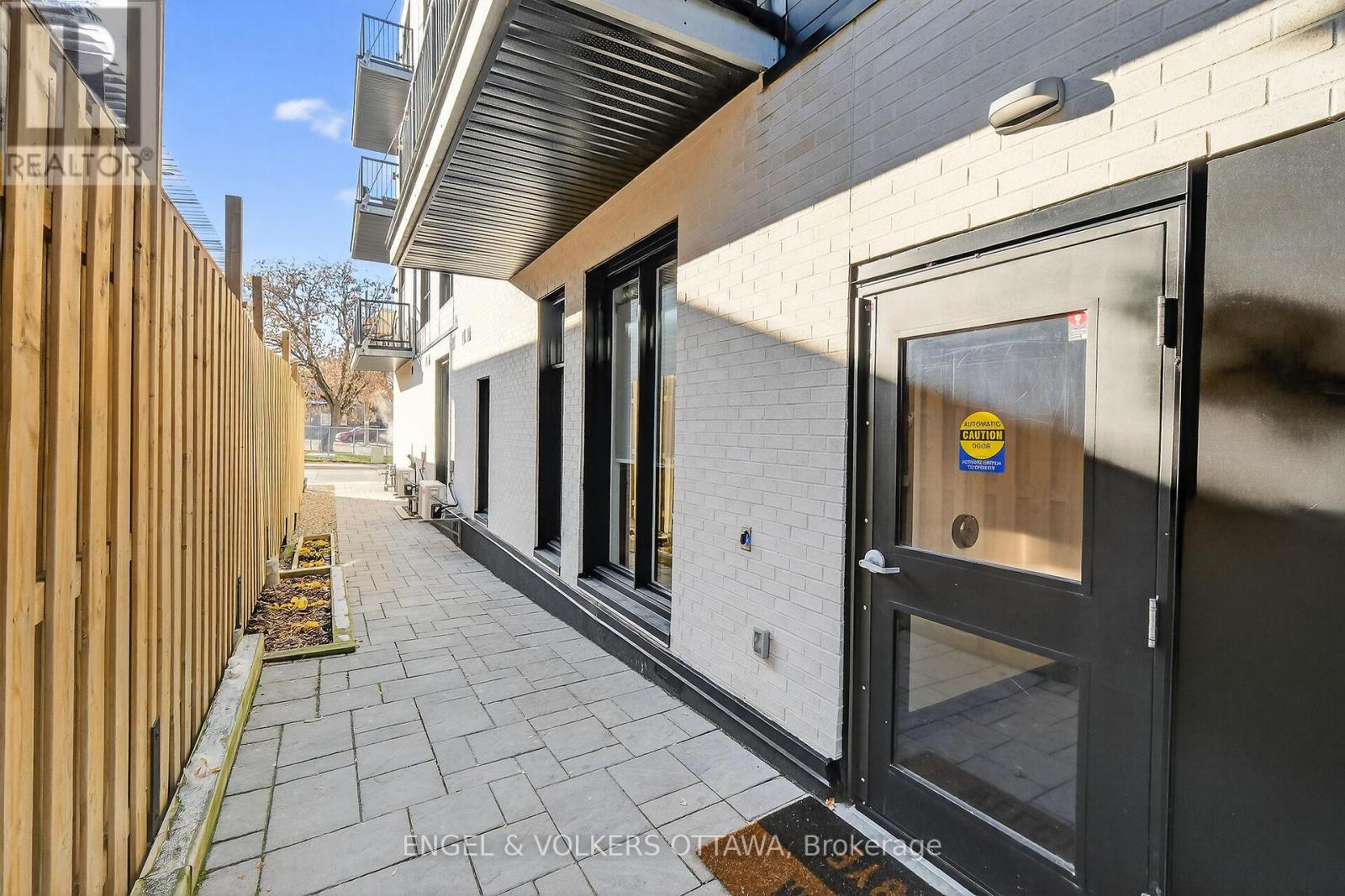 105 - 101 Pinhey Street, Ottawa, Ontario K1Y 1T7 - Photo 37 - X12565120