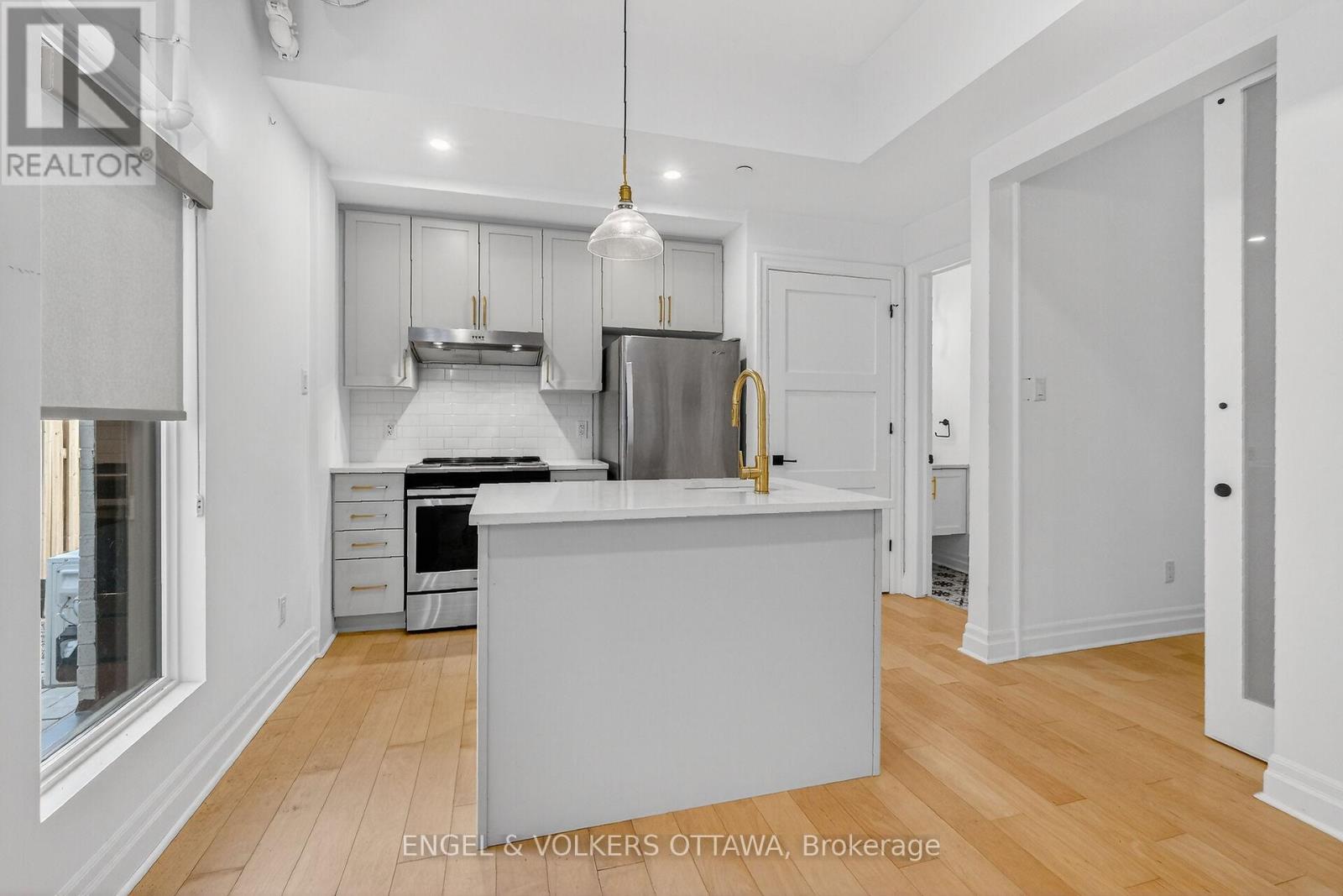 105 - 101 Pinhey Street, Ottawa, Ontario K1Y 1T7 - Photo 9 - X12565120