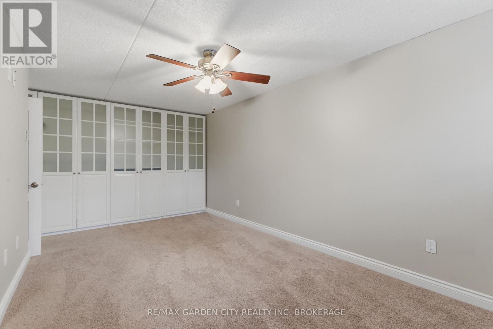 230 - 4658 Drummond Road, Niagara Falls, Ontario  L2E 7E1 - Photo 16 - X12565118