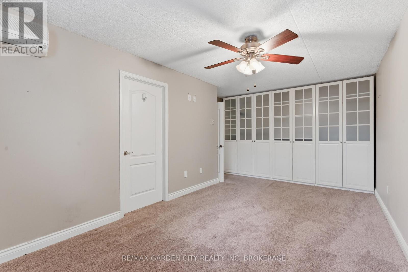 230 - 4658 Drummond Road, Niagara Falls, Ontario  L2E 7E1 - Photo 17 - X12565118