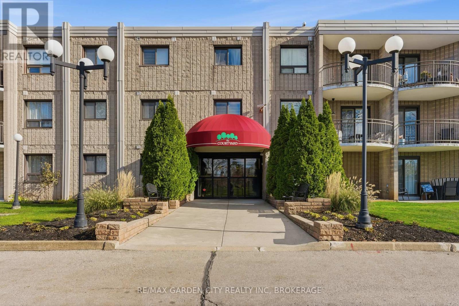 230 - 4658 Drummond Road, Niagara Falls, Ontario  L2E 7E1 - Photo 34 - X12565118