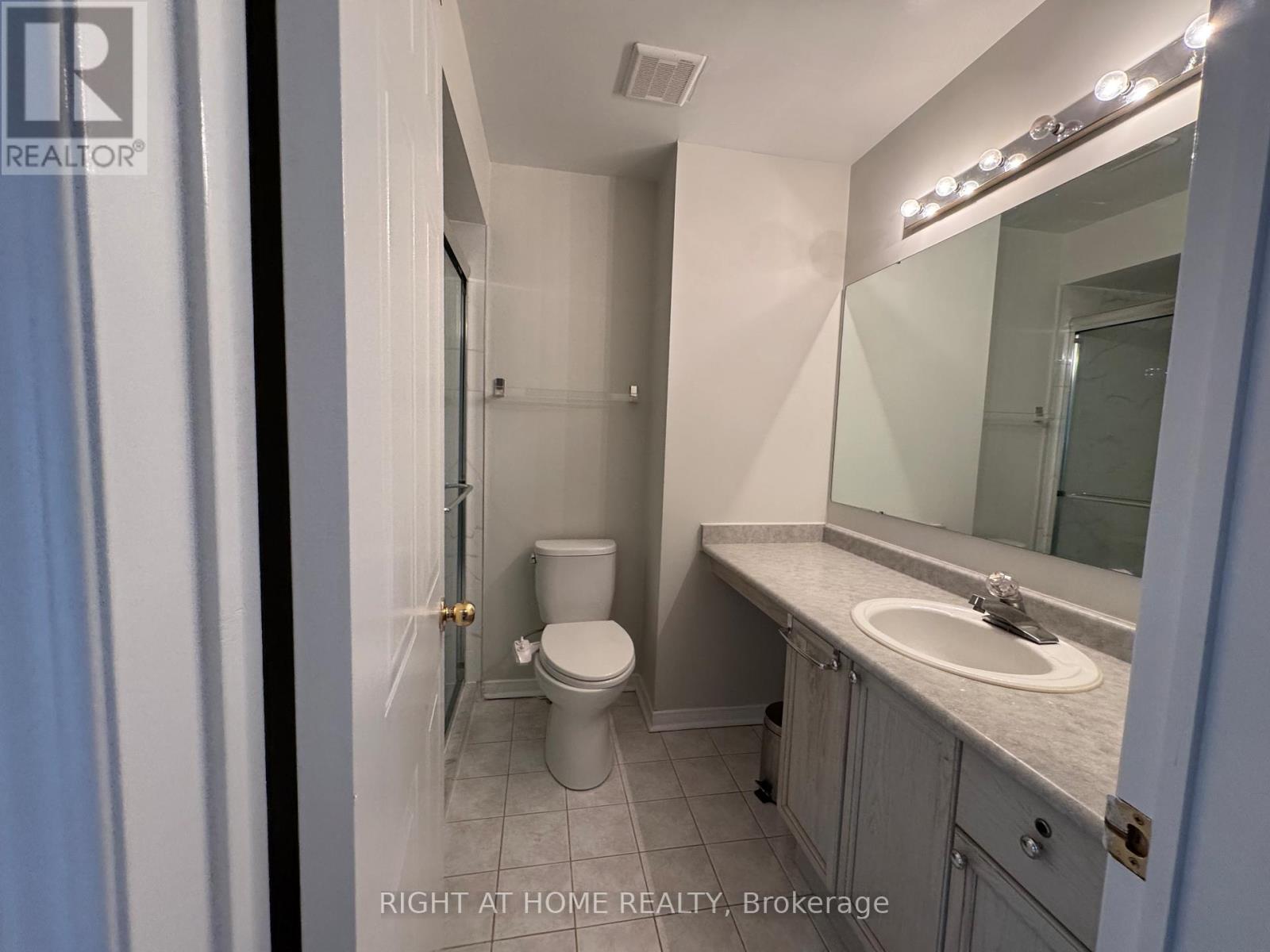 43 A - 5205 Glen Erin Drive, Mississauga, Ontario  L5M 5N6 - Photo 20 - W12486723