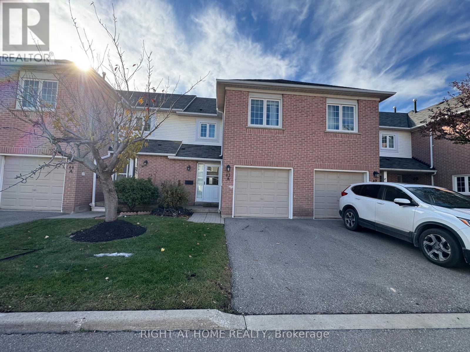 43 A - 5205 Glen Erin Drive, Mississauga, Ontario  L5M 5N6 - Photo 27 - W12486723