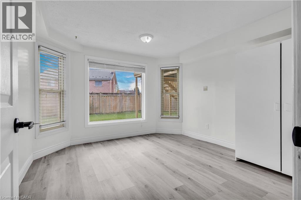 18 Wallace Drive Unit# Basement, Cambridge, Ontario  N1T 1K7 - Photo 12 - 40789475