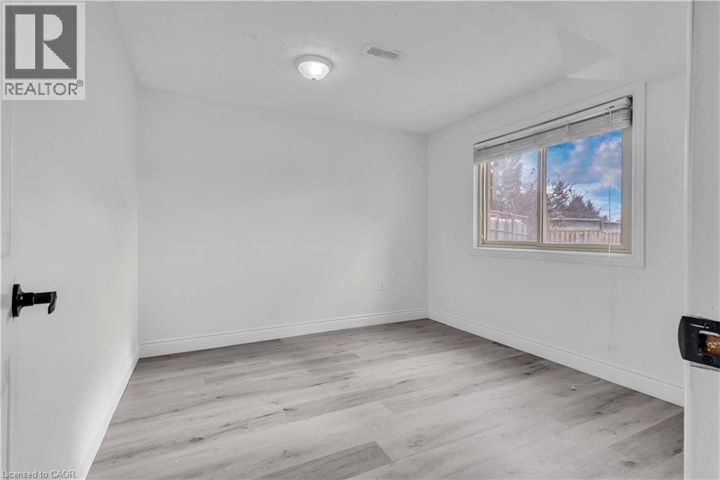 18 Wallace Drive Unit# Basement, Cambridge, Ontario  N1T 1K7 - Photo 14 - 40789475