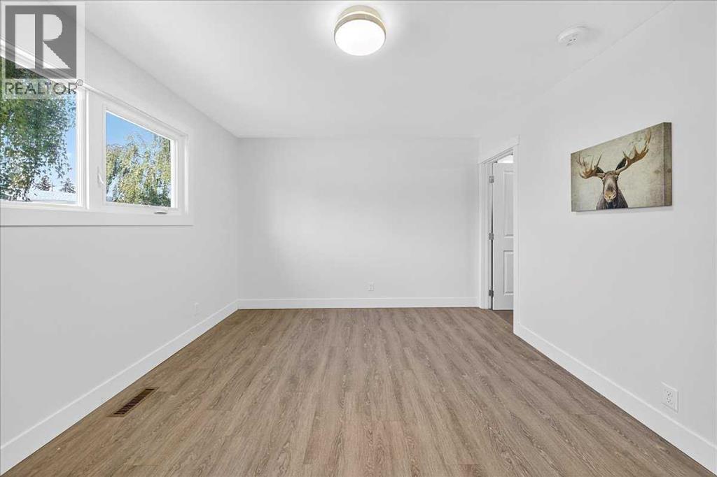 4828 Nelson Road Nw, Calgary, Alberta  T2K 2L9 - Photo 17 - A2257321