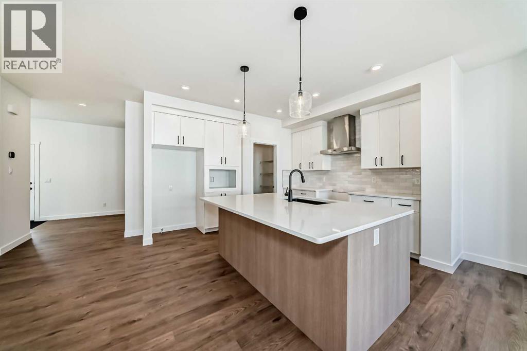 39 Bartlett Row Se, Calgary, Alberta  T3S 0P1 - Photo 10 - A2260490