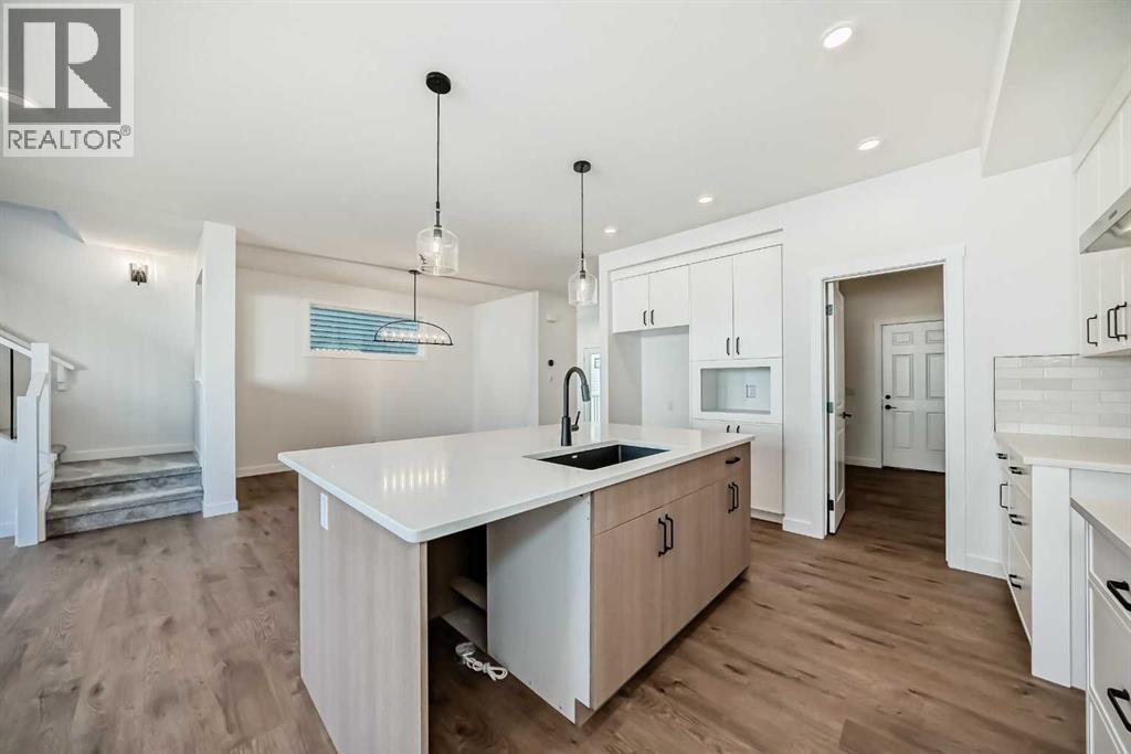 39 Bartlett Row Se, Calgary, Alberta  T3S 0P1 - Photo 8 - A2260490