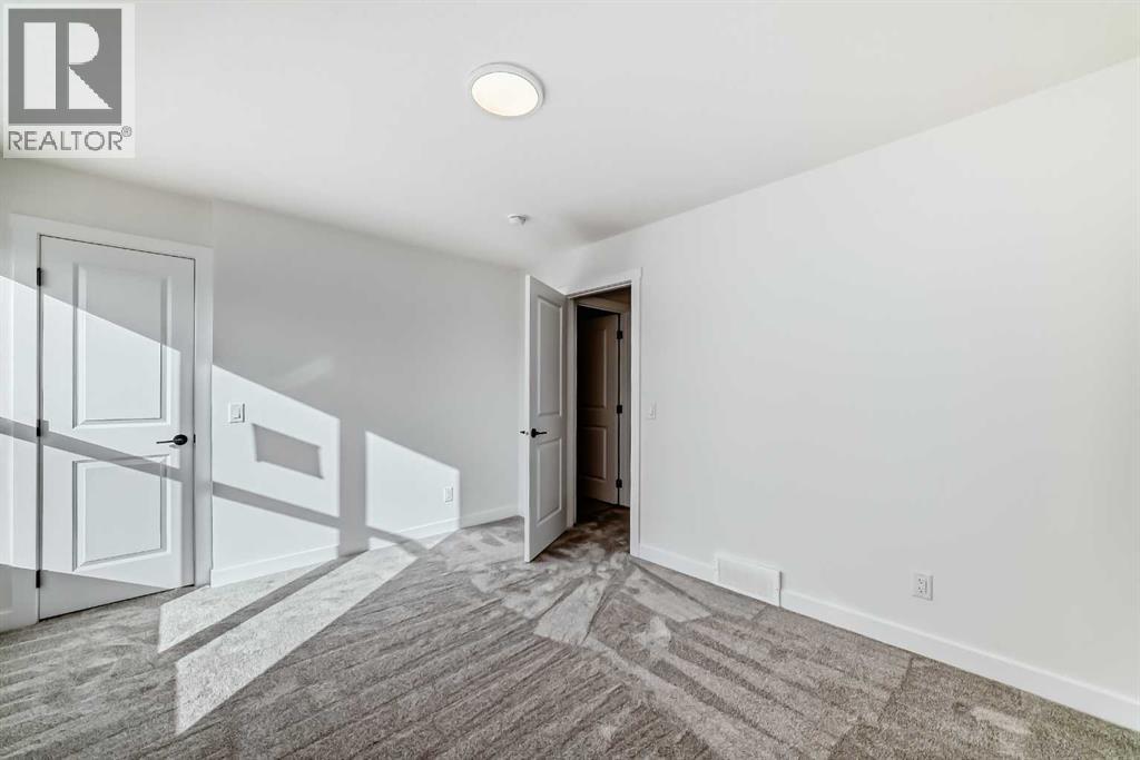 39 Bartlett Row Se, Calgary, Alberta  T3S 0P1 - Photo 36 - A2260490