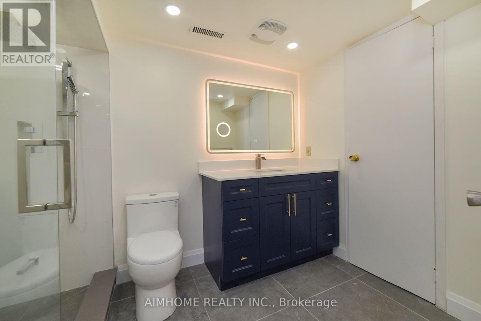 28 Longbow Square, Toronto, Ontario  M1W 2W7 - Photo 40 - E12565106