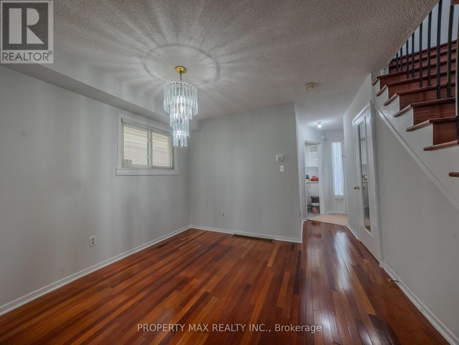 52 Whispering Willow Pathway, Toronto, Ontario  M1B 4B3 - Photo 11 - E12565122