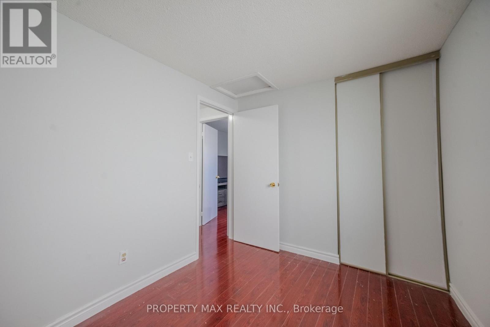 52 Whispering Willow Pathway, Toronto, Ontario  M1B 4B3 - Photo 19 - E12565122