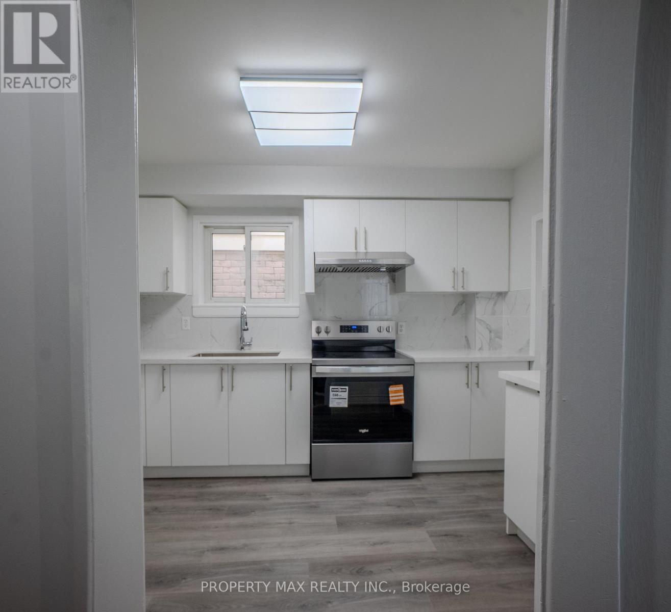 52 Whispering Willow Pathway, Toronto, Ontario  M1B 4B3 - Photo 4 - E12565122