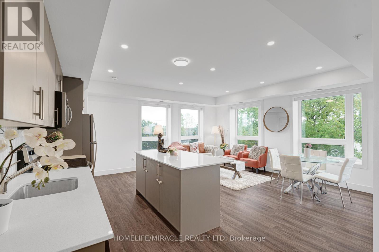 402 - 26 LOWES ROAD W, Guelph, Ontario