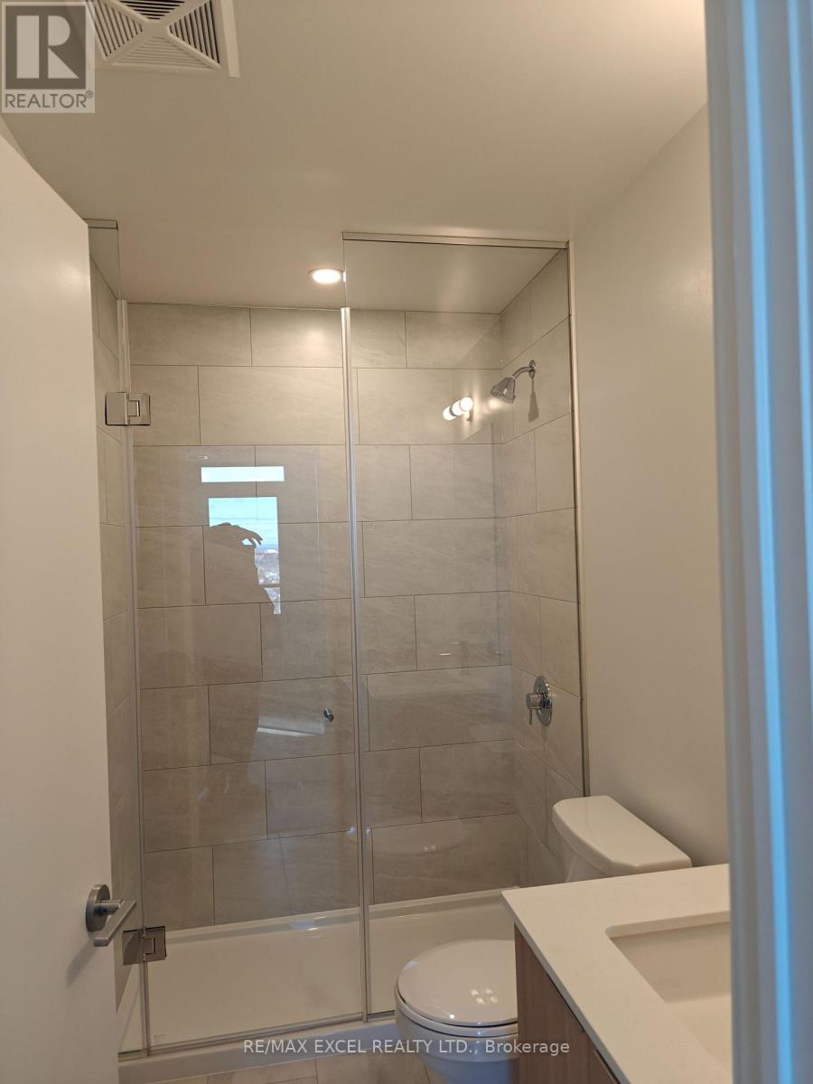 1903 - 395 Square One Drive, Mississauga, Ontario  L5B 0P6 - Photo 14 - W12565094