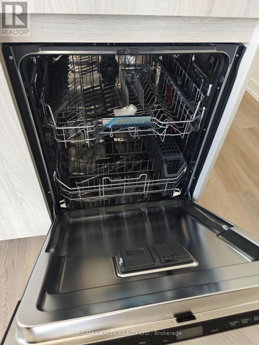 1903 - 395 Square One Drive, Mississauga, Ontario  L5B 0P6 - Photo 23 - W12565094