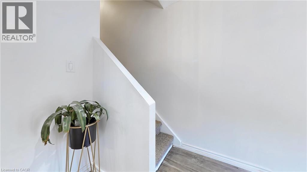 52 Adelaide Street Unit# 32, Barrie, Ontario  L4N 3T5 - Photo 12 - 40768518