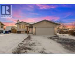 223 Cornwall Drive Thickwood