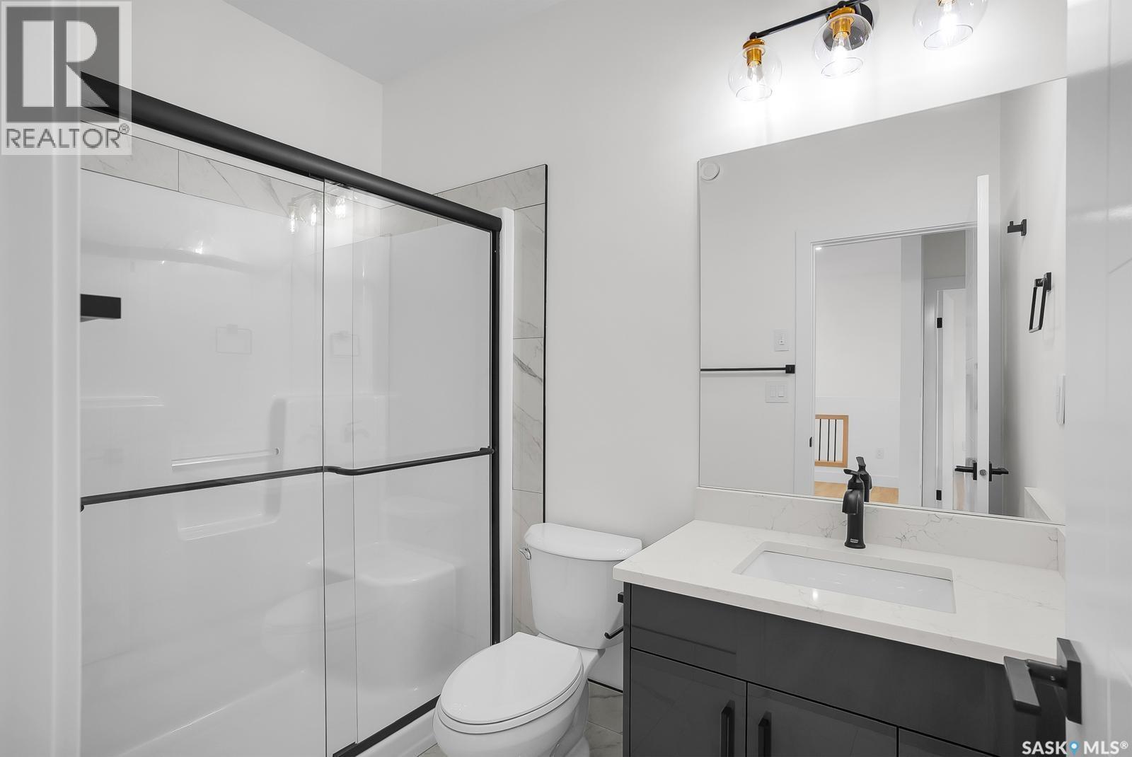 207 Taskamanwa Street, Saskatoon, Saskatchewan  S7H 2T2 - Photo 3 - SK024278