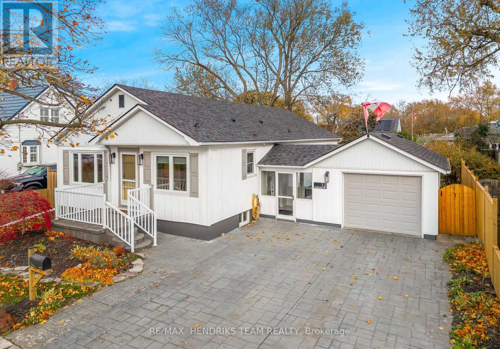 12 DUNCAN DRIVE, St. Catharines, Ontario