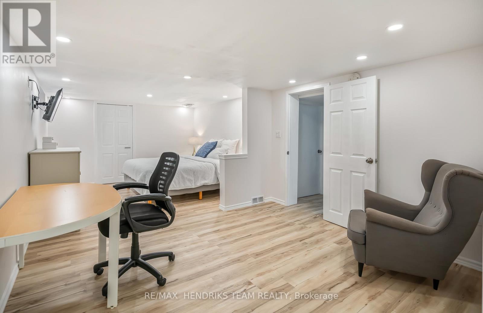 12 Duncan Drive, St. Catharines, Ontario  L2N 3N9 - Photo 24 - X12565134